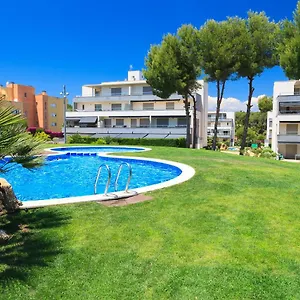 uhc-salou-villa-family-complex.catalonia-hotels.com/