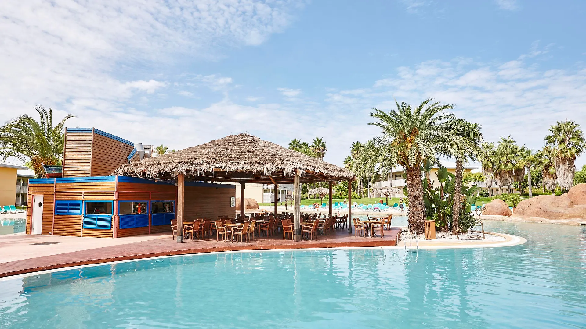 ****  Portaventura Hotel Caribe - Includes Unlimited Access To Portaventura Park & 1 Access To Ferrari Land Salou Spanyolország