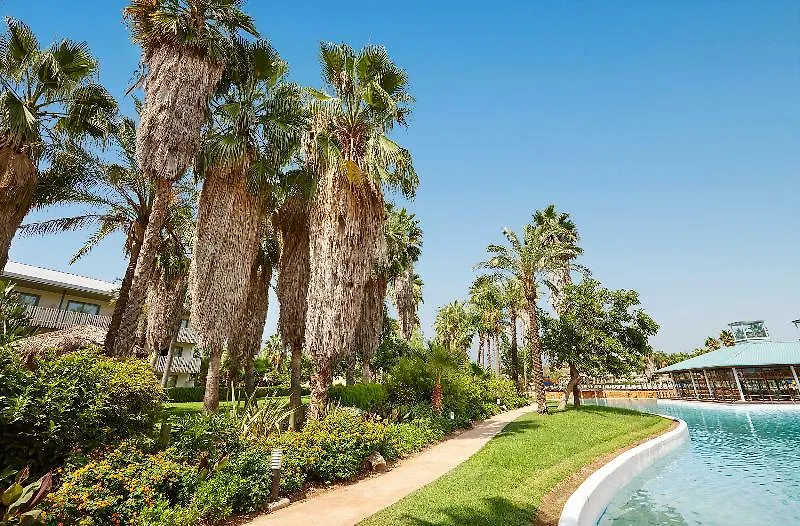 Portaventura Hotel Caribe - Includes Unlimited Access To Portaventura Park & 1 Access To Ferrari Land Salou