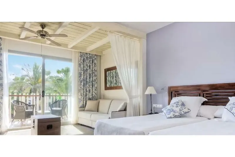 PortAventura Hotel Caribe: Unlimited Park Access & Ferrari Land Entry Salou 4*,  Spain