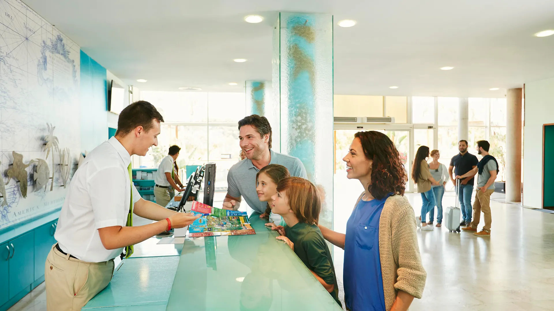 ****  Portaventura Hotel Caribe - Includes Unlimited Access To Portaventura Park & 1 Access To Ferrari Land Salou Espagne